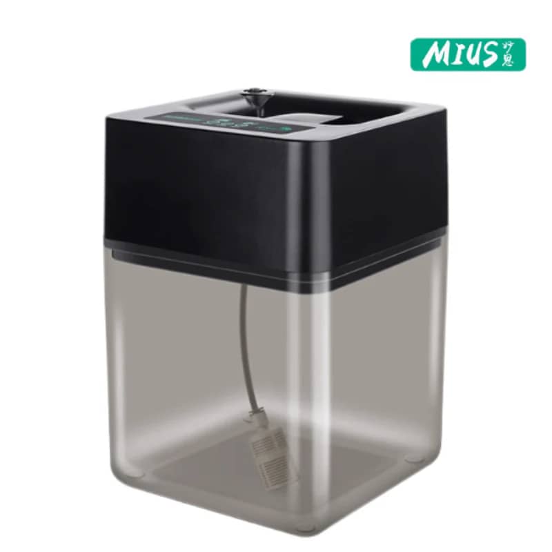 Buy MIUS Intelligent Spray Bucket, automatic spray tank aquarium, misting system water tank India, terrarium spray bucket, MIUS automatic sprayer tank, vivarium misting reservoir, plant misting water tank, humidity control spray system