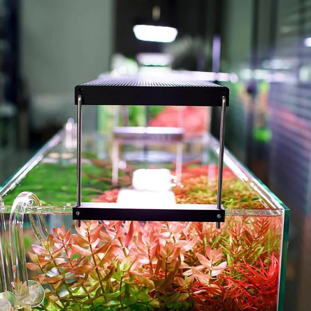 Chihiros WRGB II Pro 30 cm LED Aquarium light