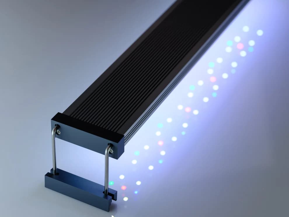 Twinstar A-Line, Twinstar A‑Line 80A, WRGB aquarium light, full spectrum aquarium LED, 6500K aquarium light, adjustable bracket LED, aquarium dimmer timer light, 1900 lm aquarium LED, low-tech planted tank lighting, slim aquarium LED light, fish and plant LED light, budget planted tank light
