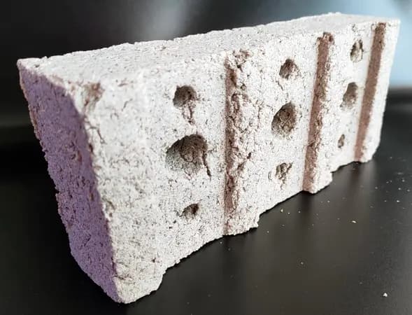 Biohome sump brick, sintered glass filter media, aquarium biological media, full-cycle biofiltration, nitrate reduction tank media, freshwater sump media, marine aquarium filter brick, porous biofilter media, aquarium glass brick filter, inert aquarium media